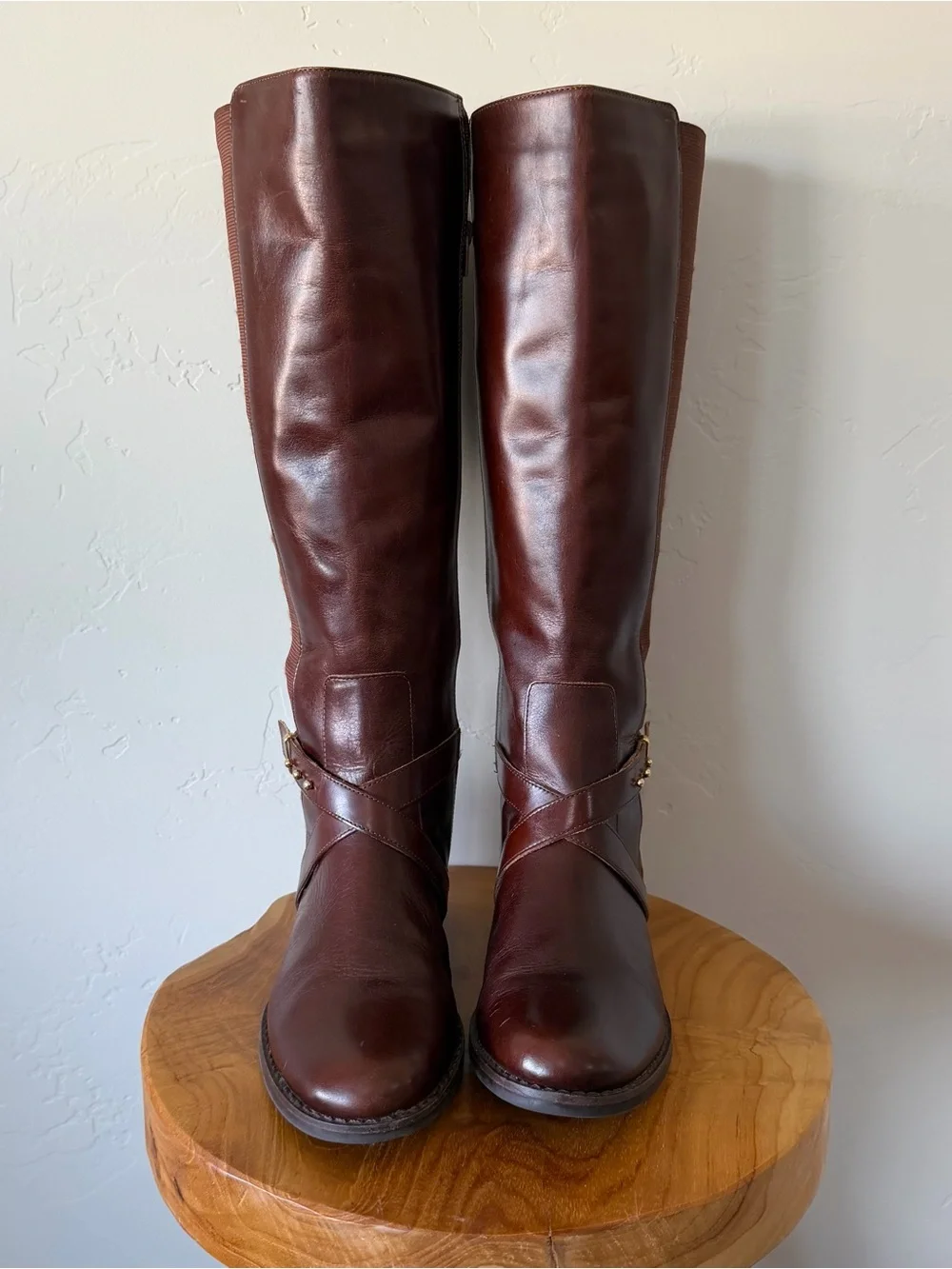 Steve Sydnee Brown leather knee high boots 8.5 with buckle detail